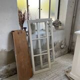 XL display case with white patina