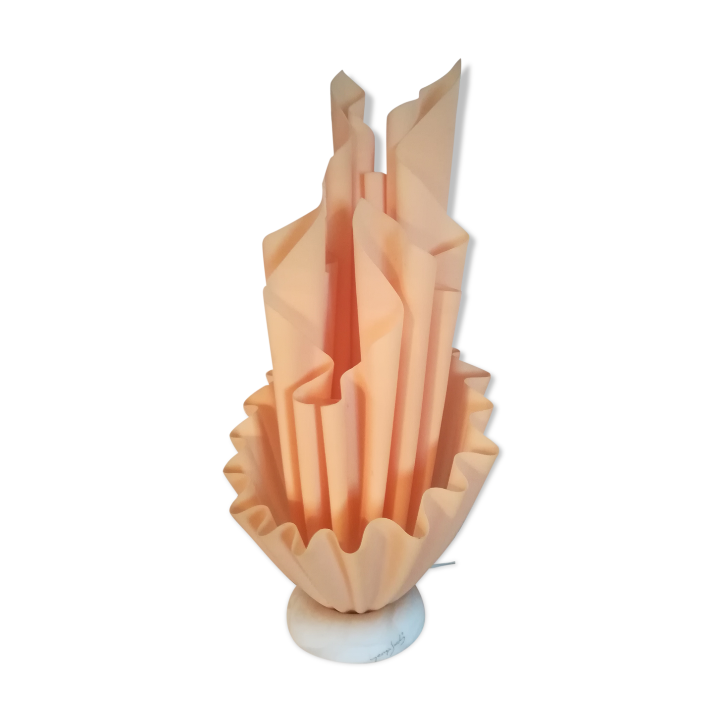 Corolla lamp by Georgia Jacob