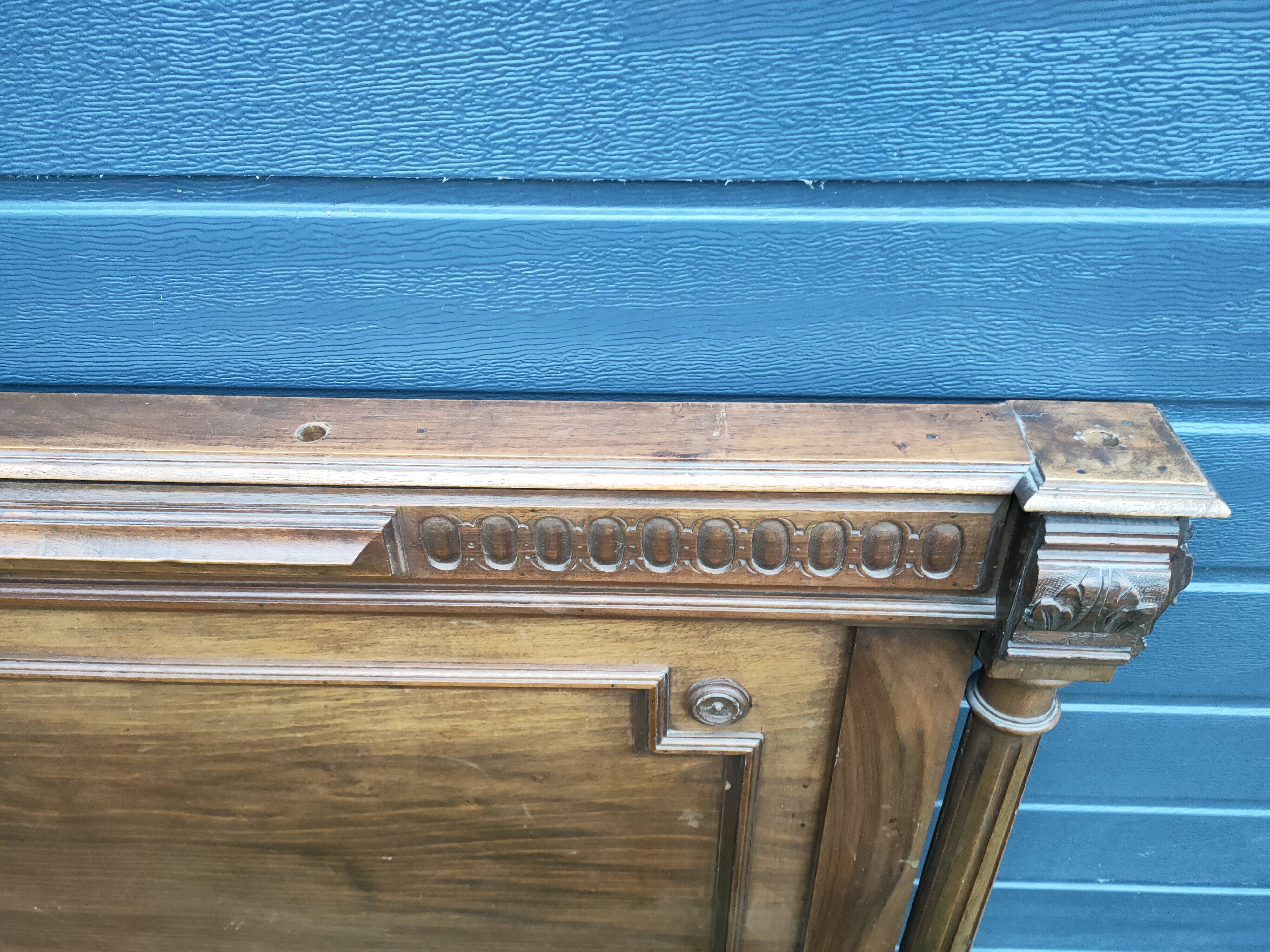 1910s_20s headboard in walnut
