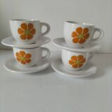 Set of 4 seventies-style cups and saucers