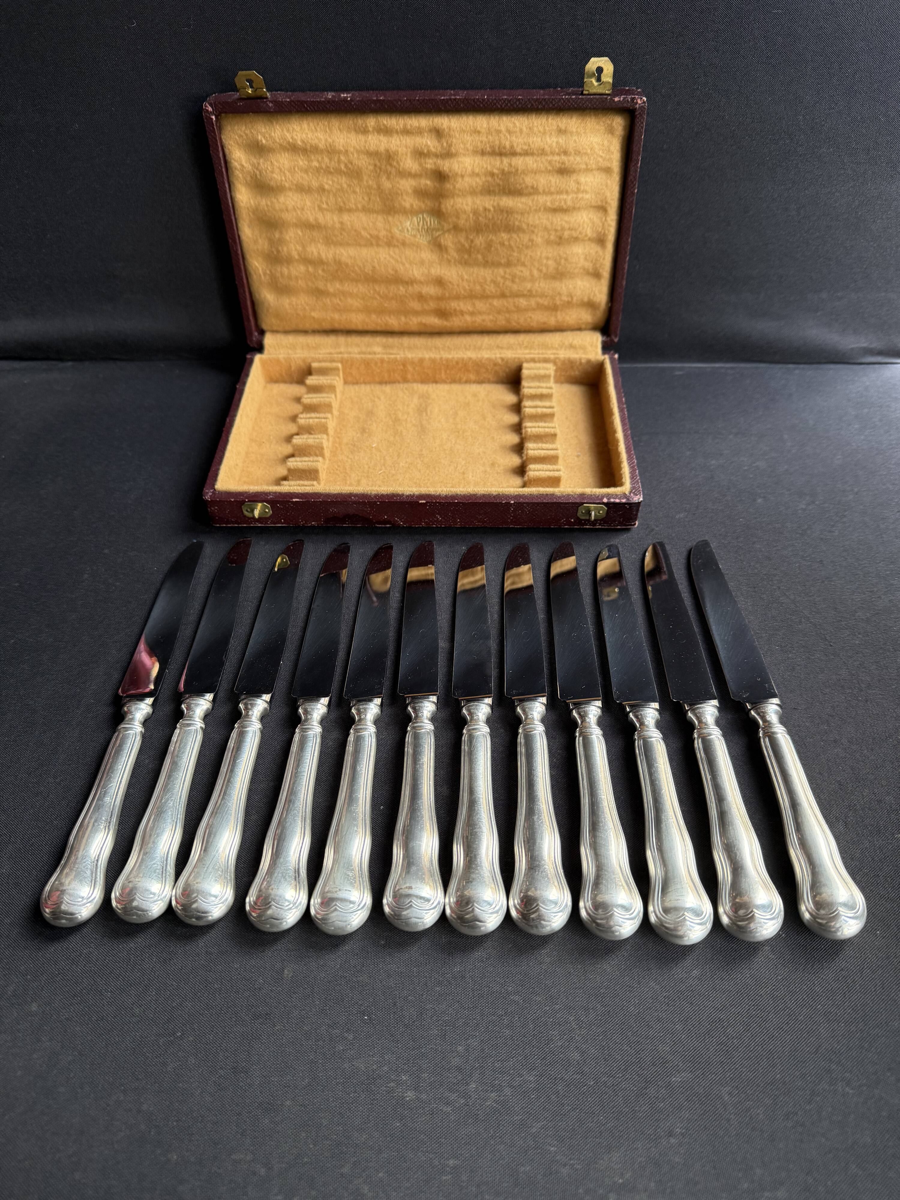 Box of 12 dessert knives – Silver-plated metal and stainless steel