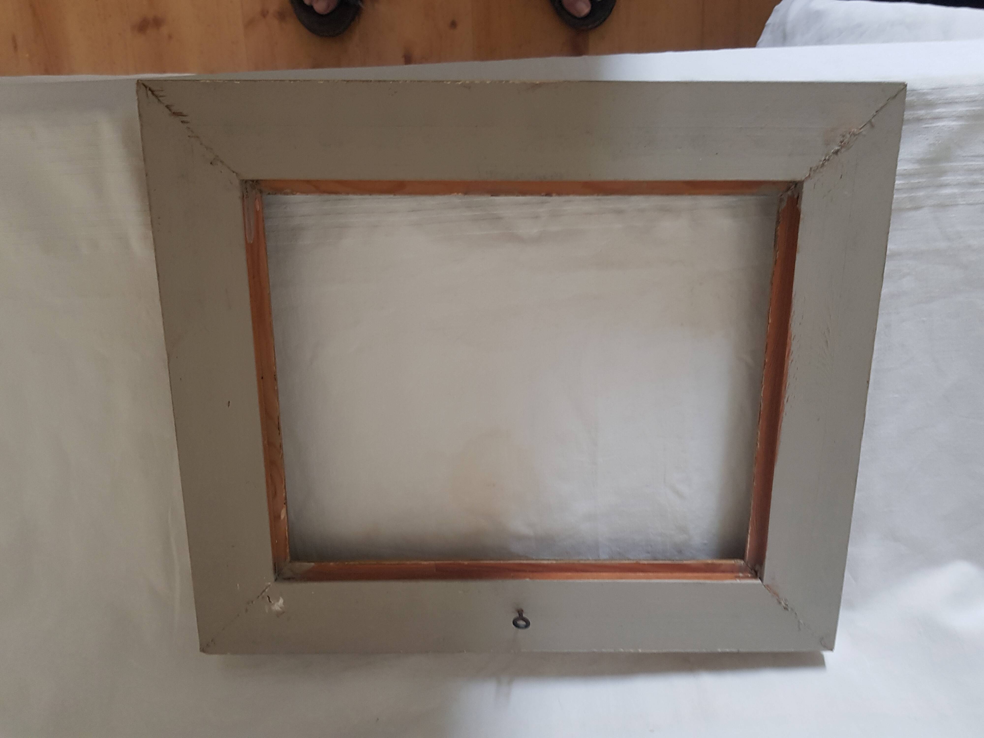 Cadre doré bois résine feuillure : 24.5 cm x 30.5 cm
