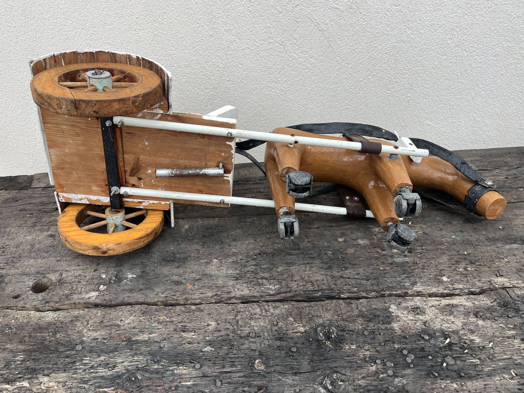 jouet cariole avec cheval en bois années 60