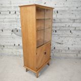 Vintage showcase