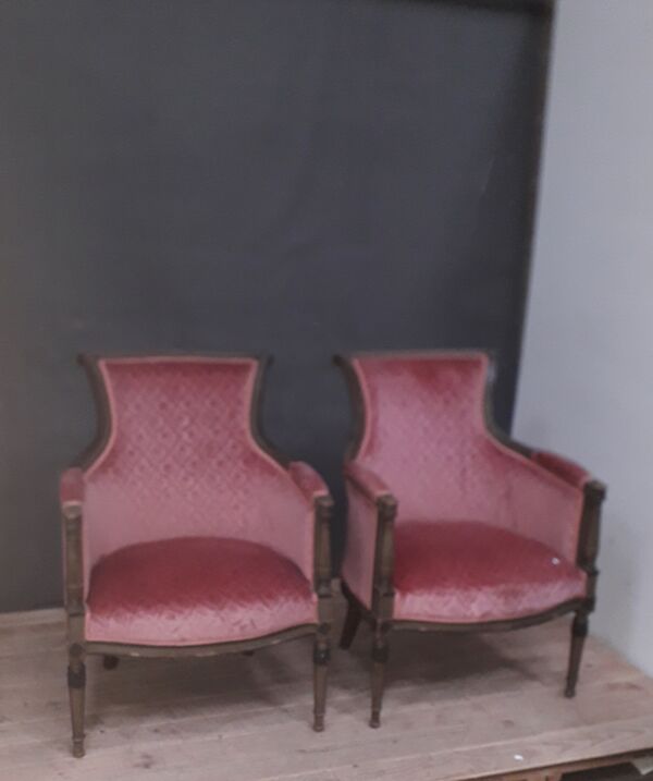 Paire de bergères de style directoire