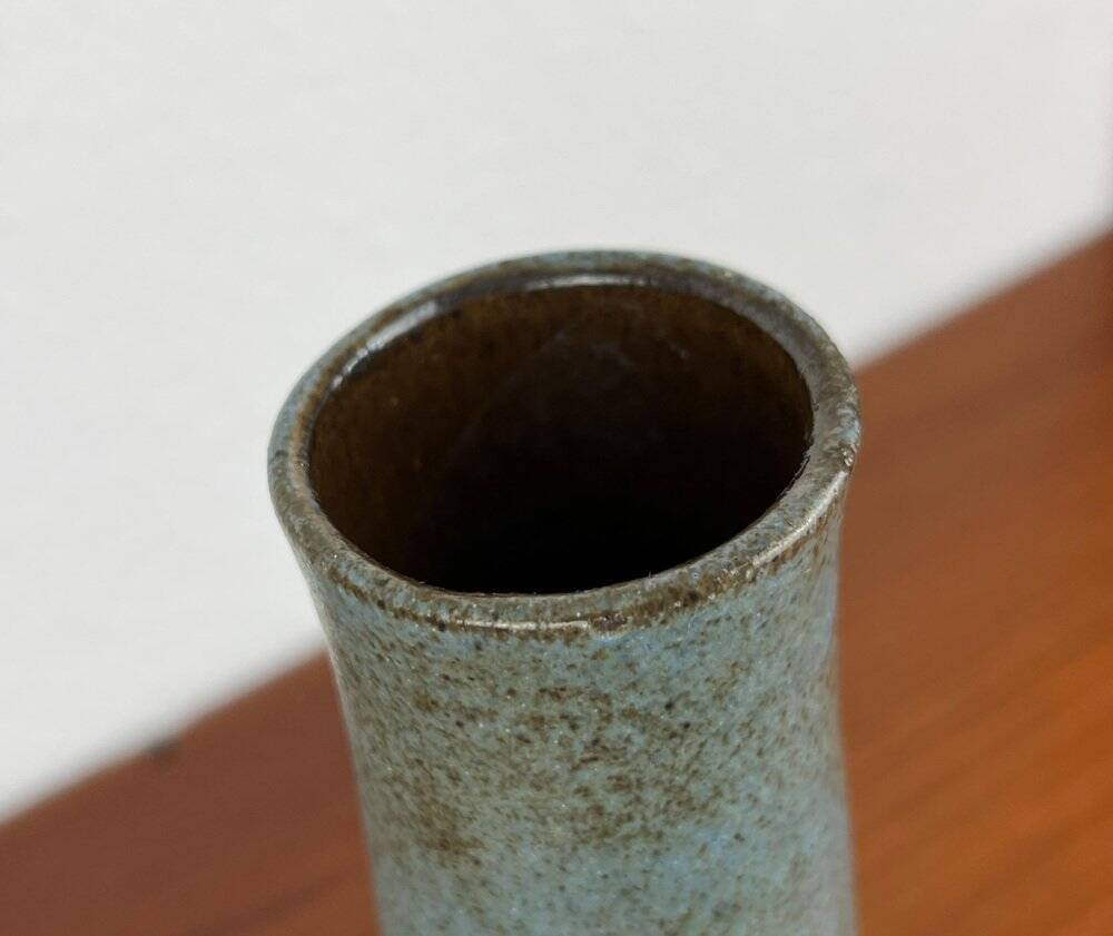 Mid-century German studio pottery vase by Janne Reckert-Cordua, 1960s.