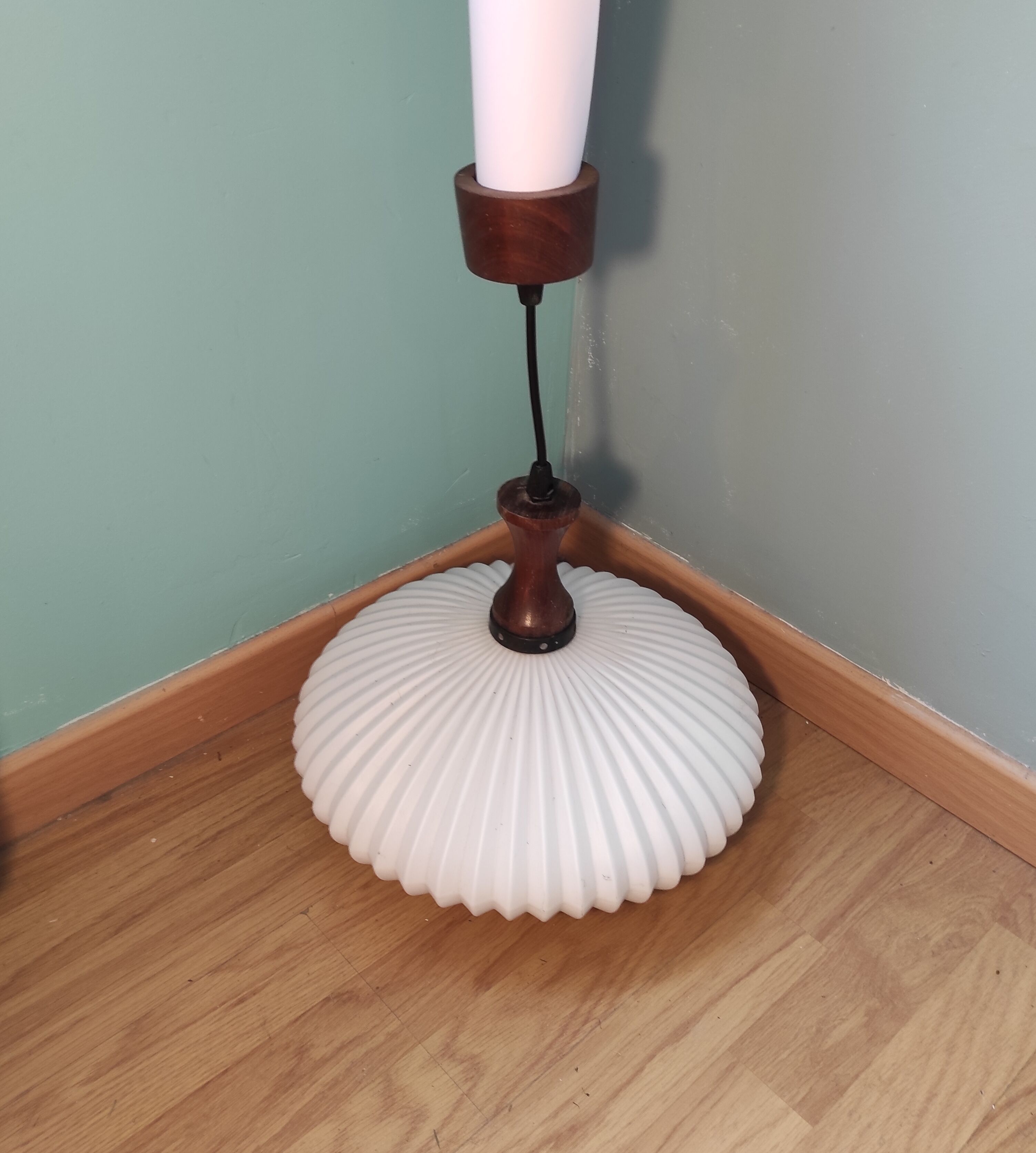 Opaline 50s pendant lamp