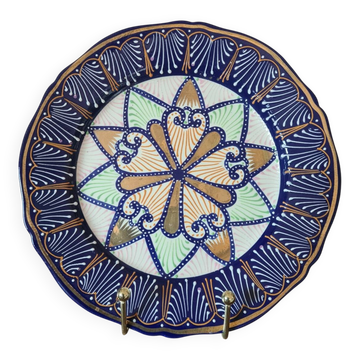 Decorative plate
