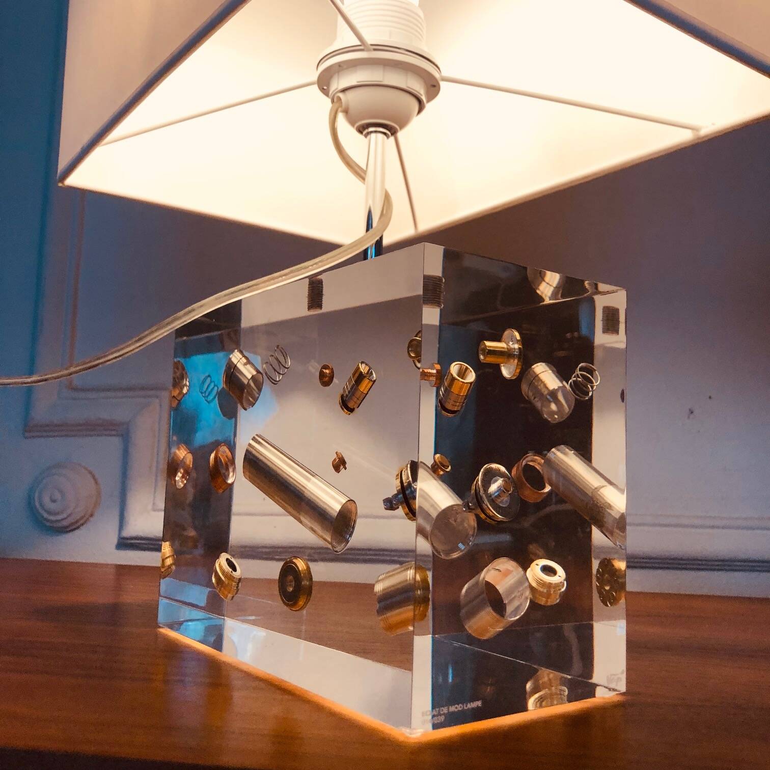 Table Lamp • Sculpture • Resin Inclusion • Post Space Age • 2000