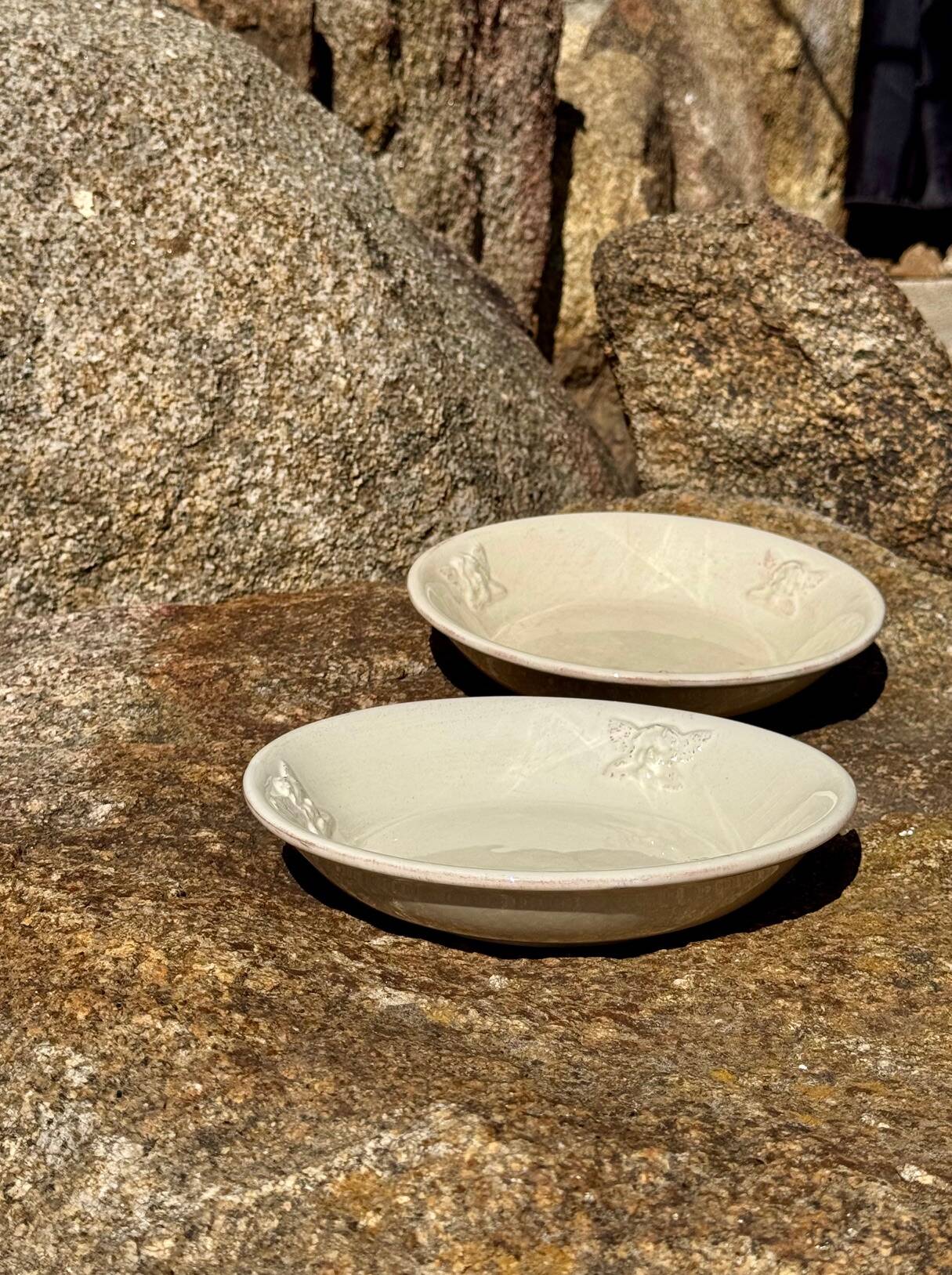 2 antique plates, for soup or porridge