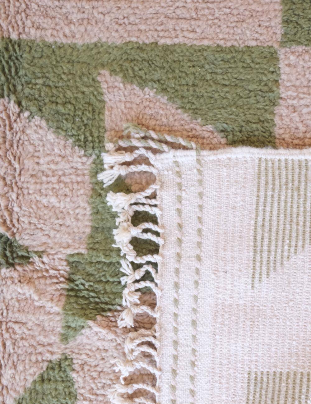 Contemporary Moroccan Rug - 303 x 251 cm