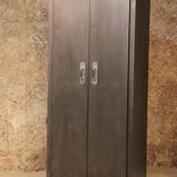 Armoire métallique de cuisine industrielle