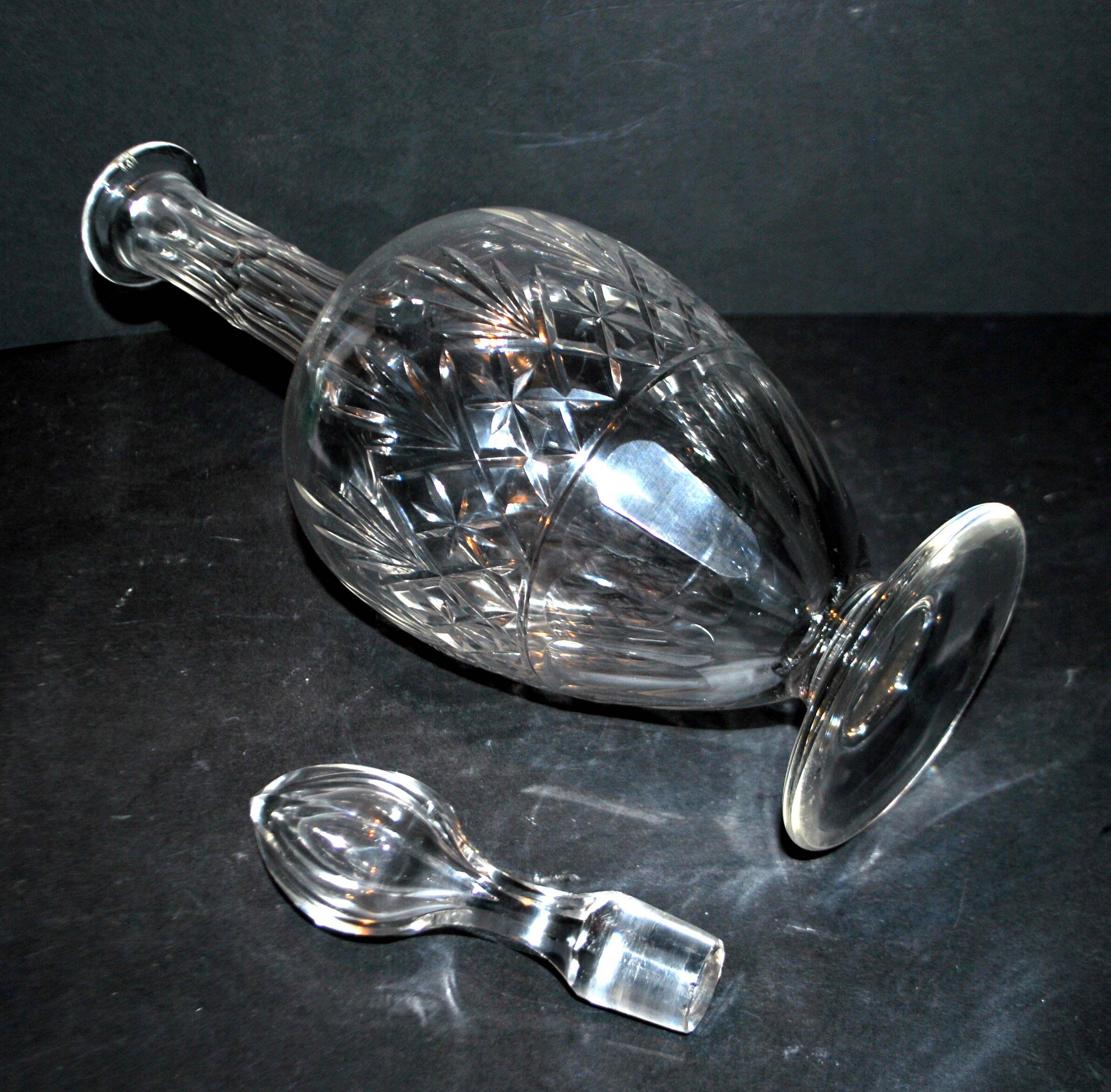 Massenet wine carafe in Saint-Louis cut crystal size 4147 H35