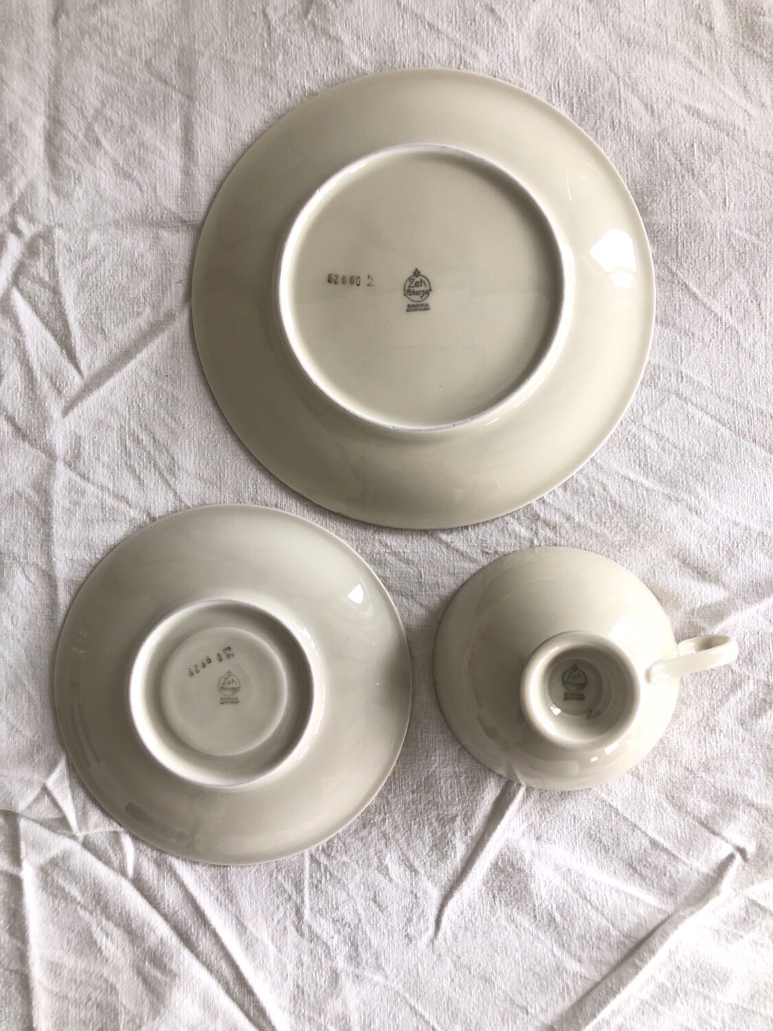 Set for tea cups under cups plates Bavaria Germany