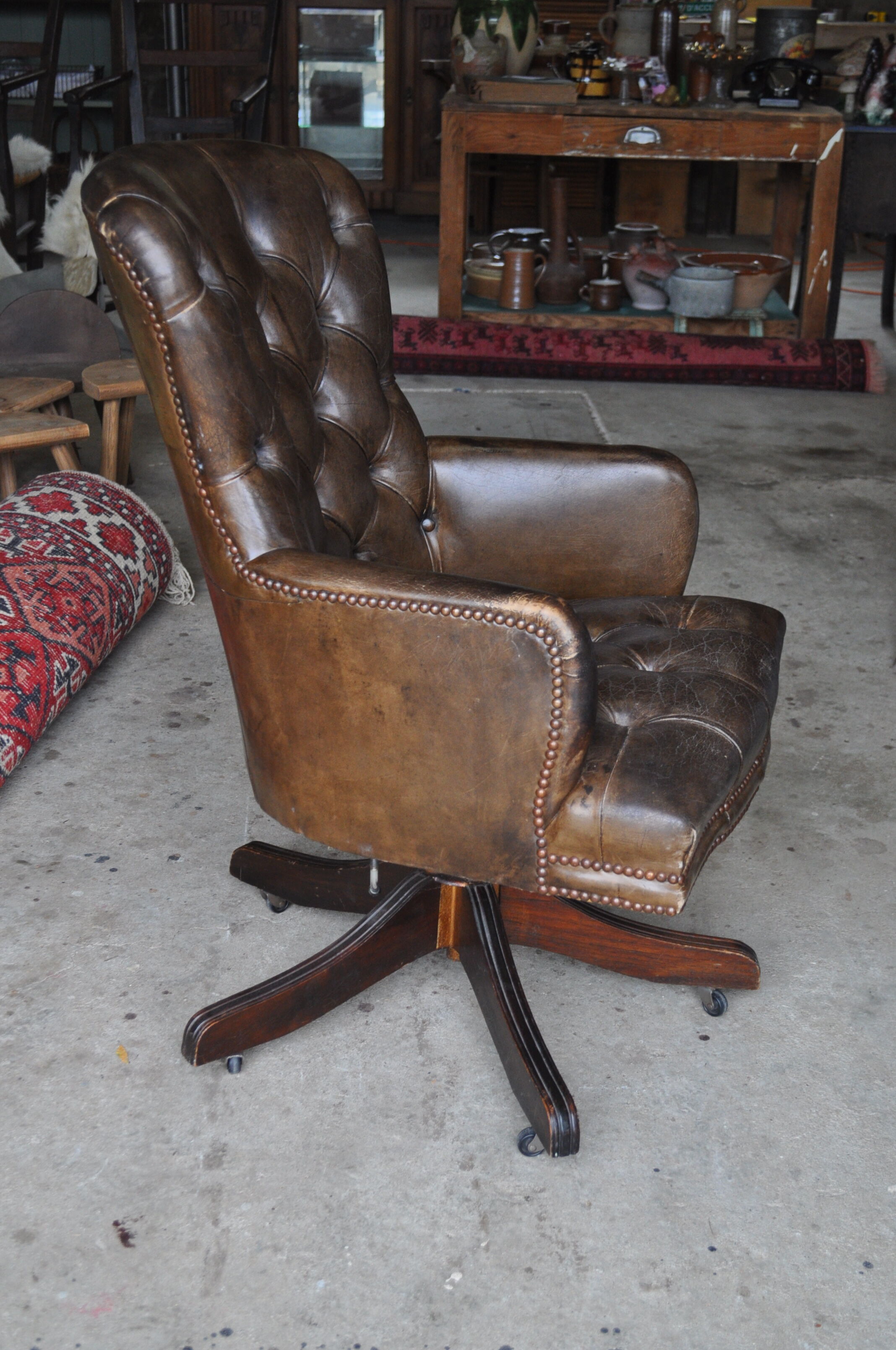 Chesterfield-style office chair