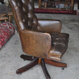 Chesterfield-style office chair