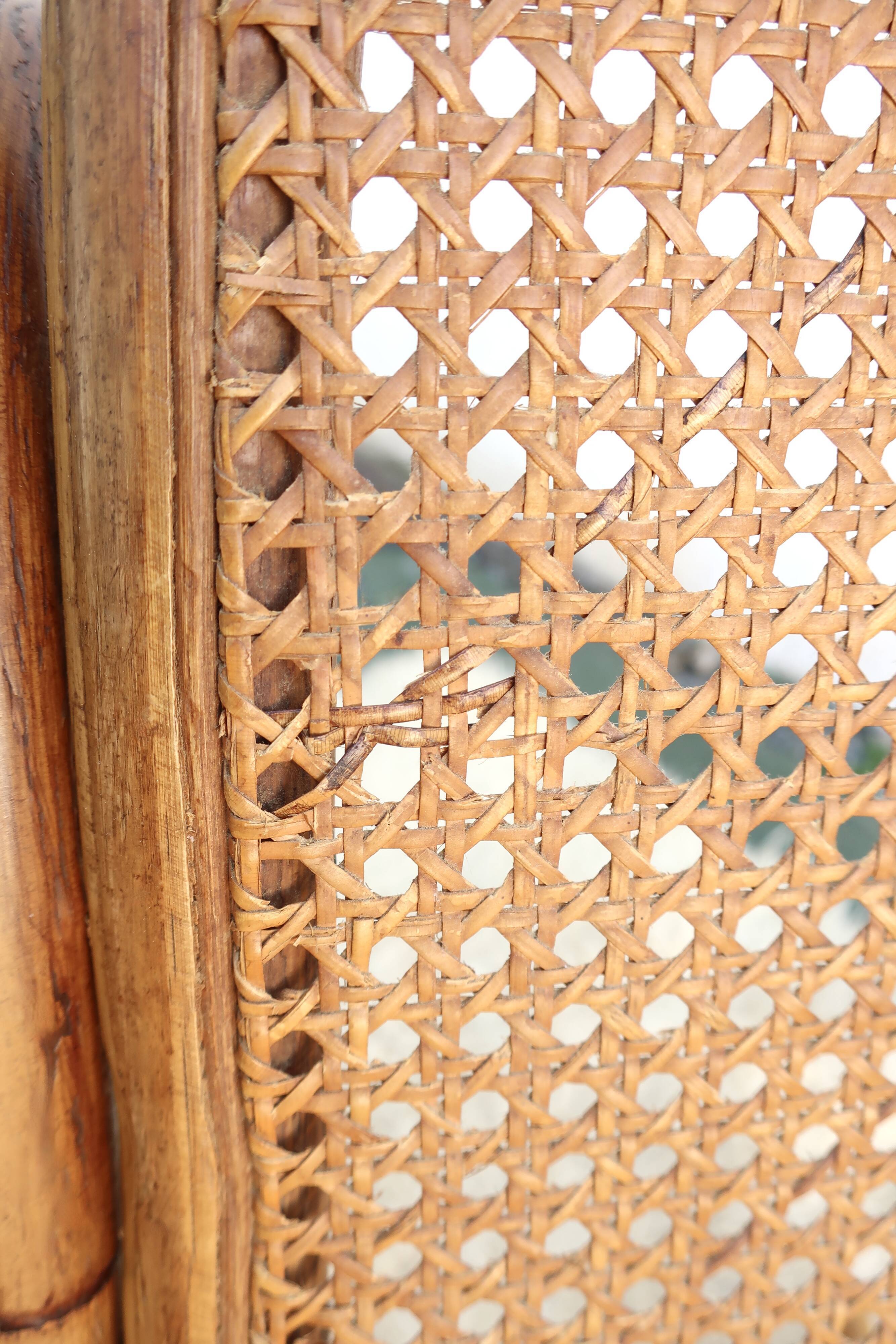 Rocking-chair canned in bamboo design 1960s