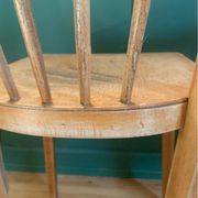 Pair of vintage bistro chairs with slats in beech (1960) - Style