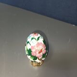 Decorative cloisonné egg