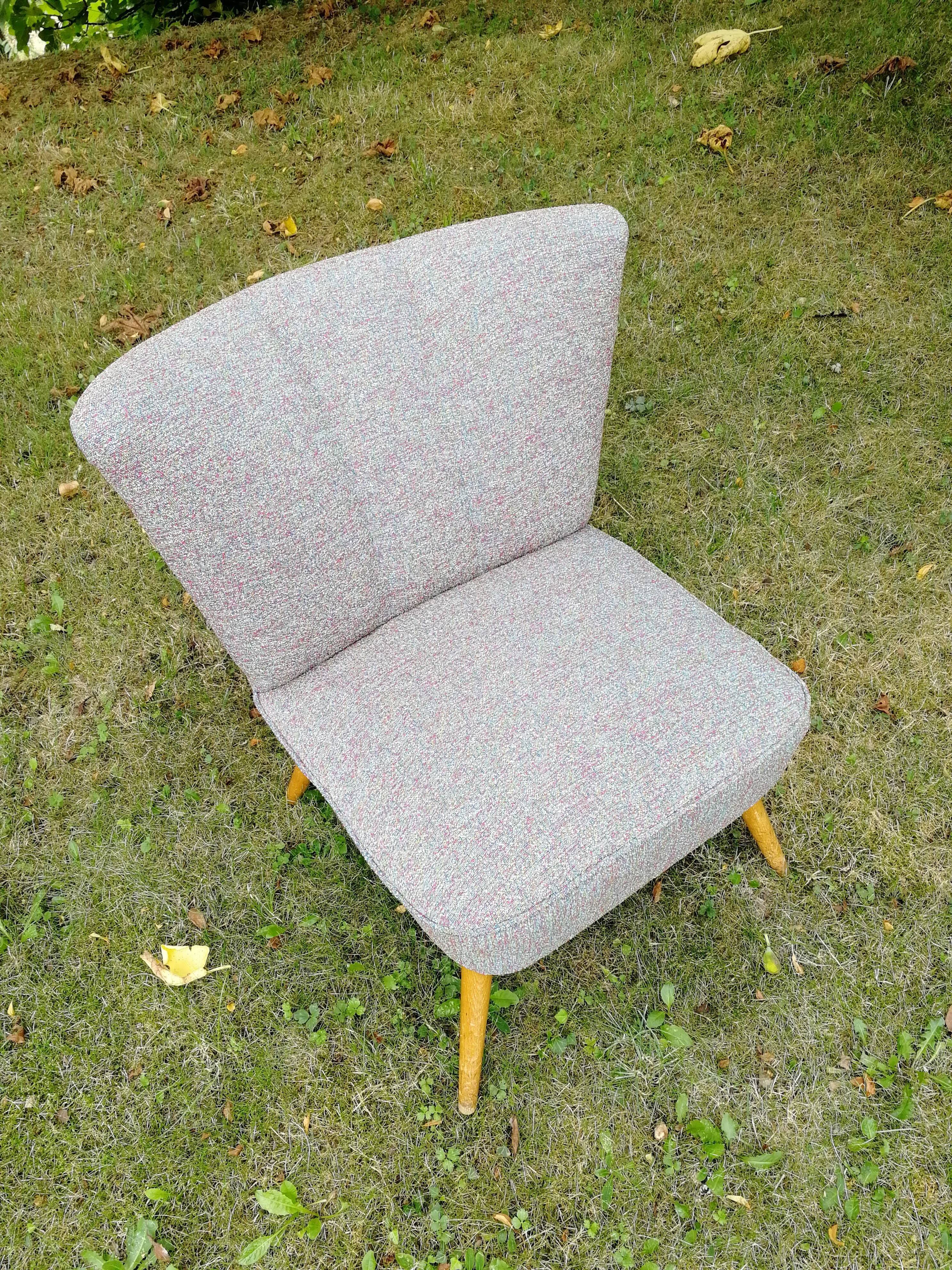Cocktail chair