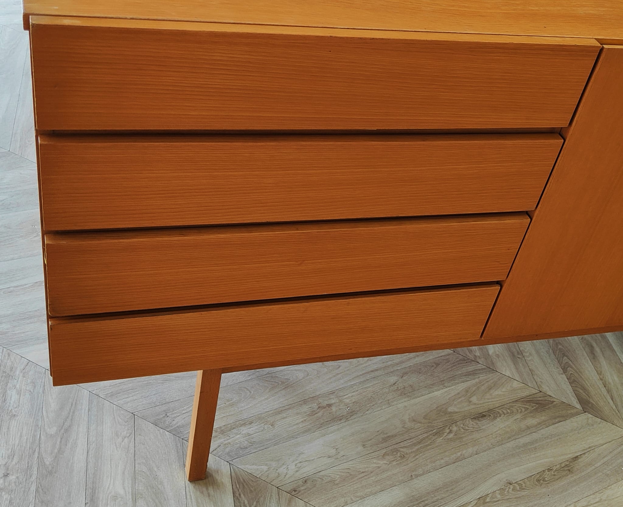 Enfilade suédoise mid century