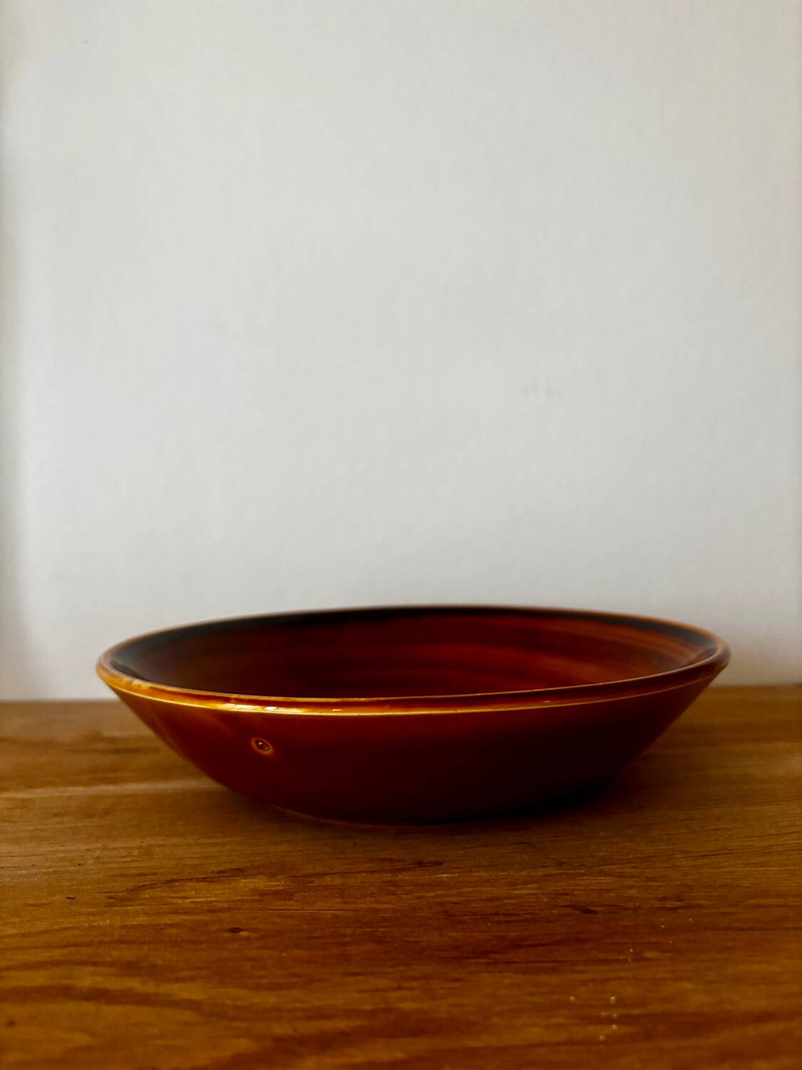 Set of 6 beautiful honey brown Luneville soup plates