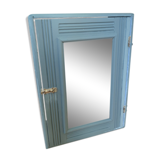 Small pharmacy cabinet