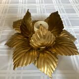 Golden flower wall lamp