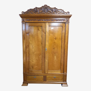 Armoire en chêne sculpté Louis Philippe