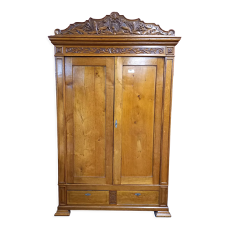 Armoire en chêne sculpté Louis Philippe