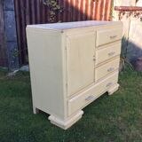 Buffet convenient vintage Mado lacquered white beige in good condition.