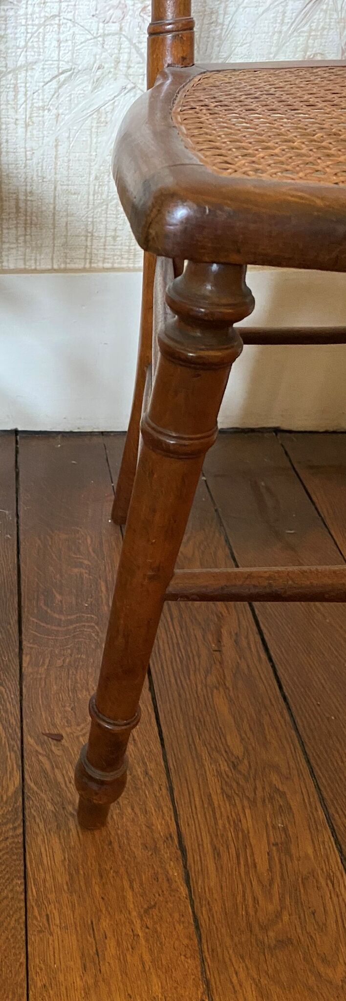 Antique canned chair 19th style Napoleon III in turned and carved wood