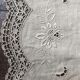 Old table path in linen yarn and crochet
