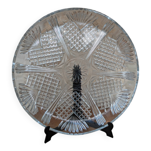 Plat en verre moulé