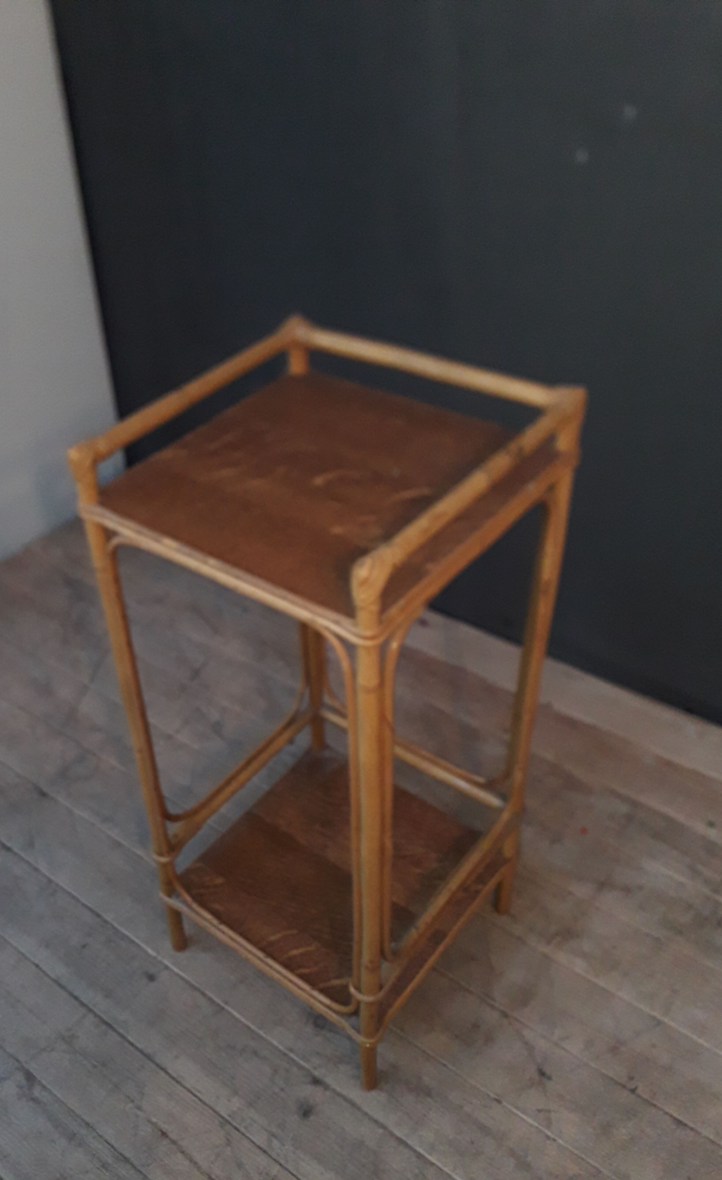Selette en osier et bambou