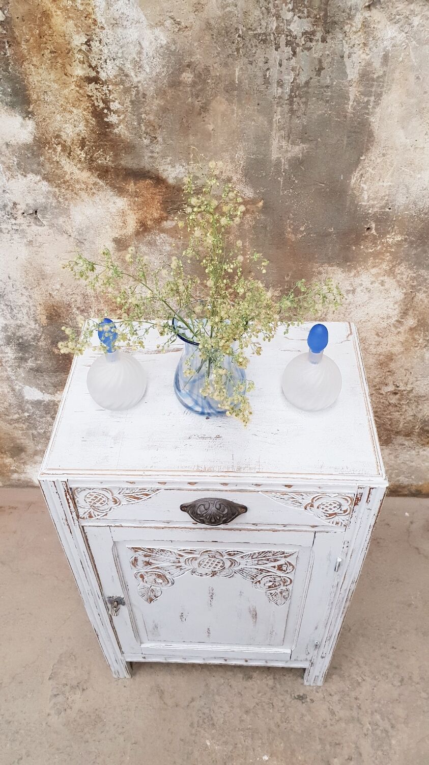 Vintage art deco buffet