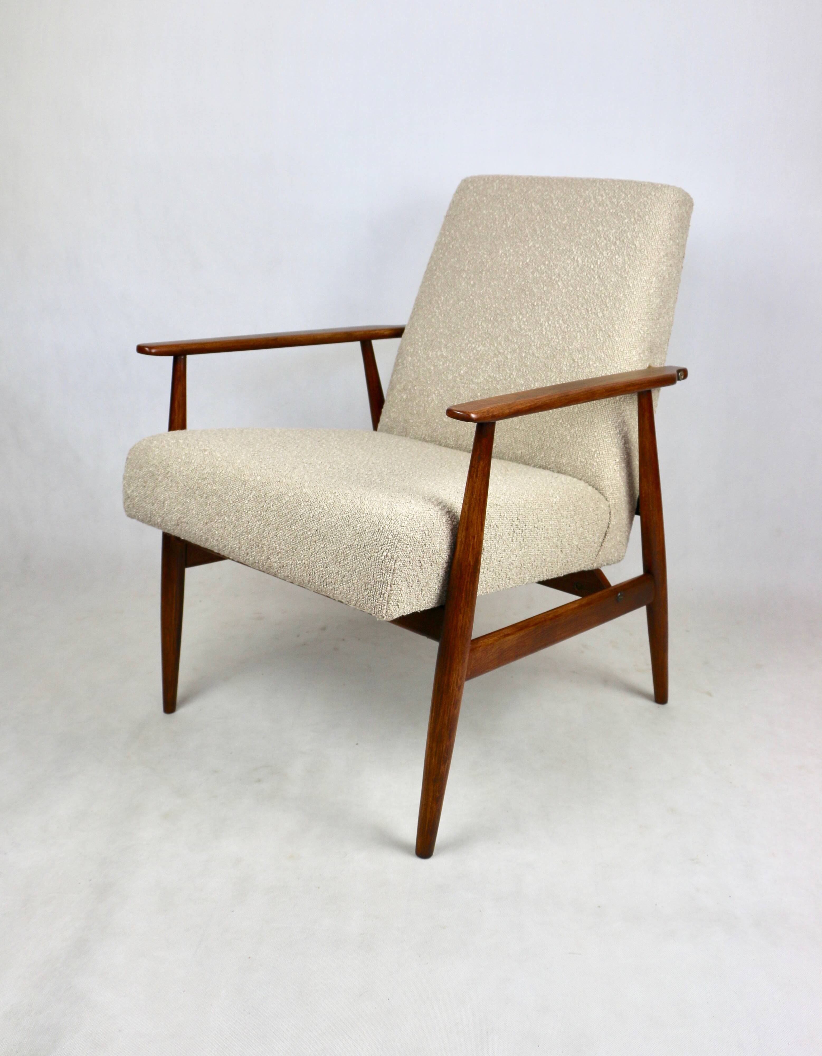 Armchair 'Lis', 1970s beige boucle design by Henryk Lis - natural wood