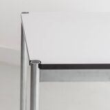 Table carré en acier chromé - USM Haller