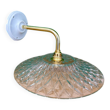 Applique coudée abat-jour ancien en verre ciselé - collection vaisselle