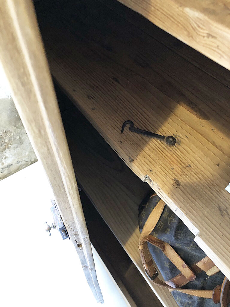 Pine good-food cabinet