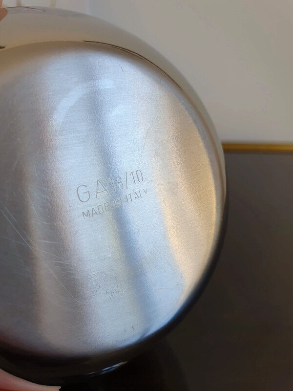 Vintage pear sweeter