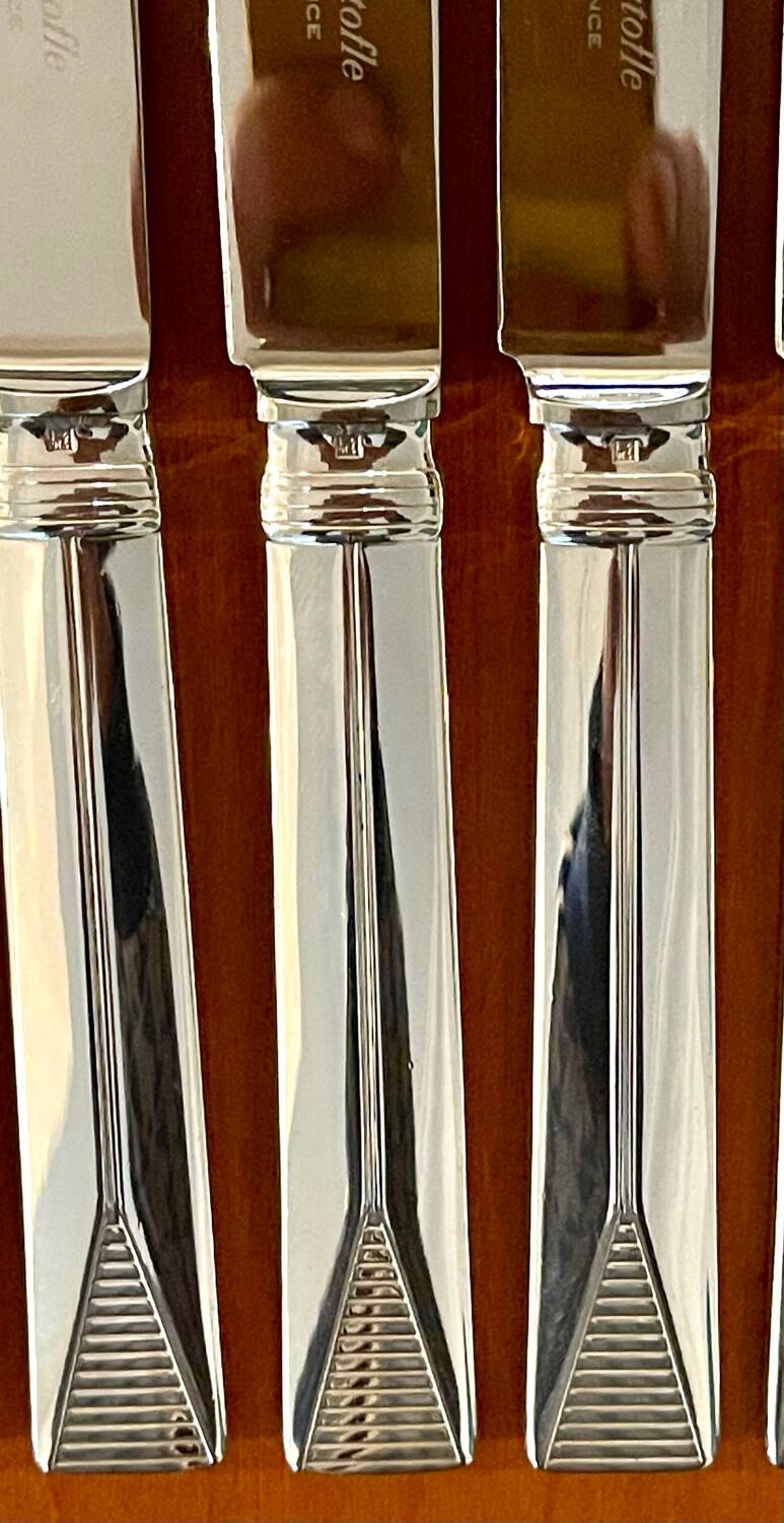 Christofle Atlantide model 12 table knives 24.5 cm very good condition