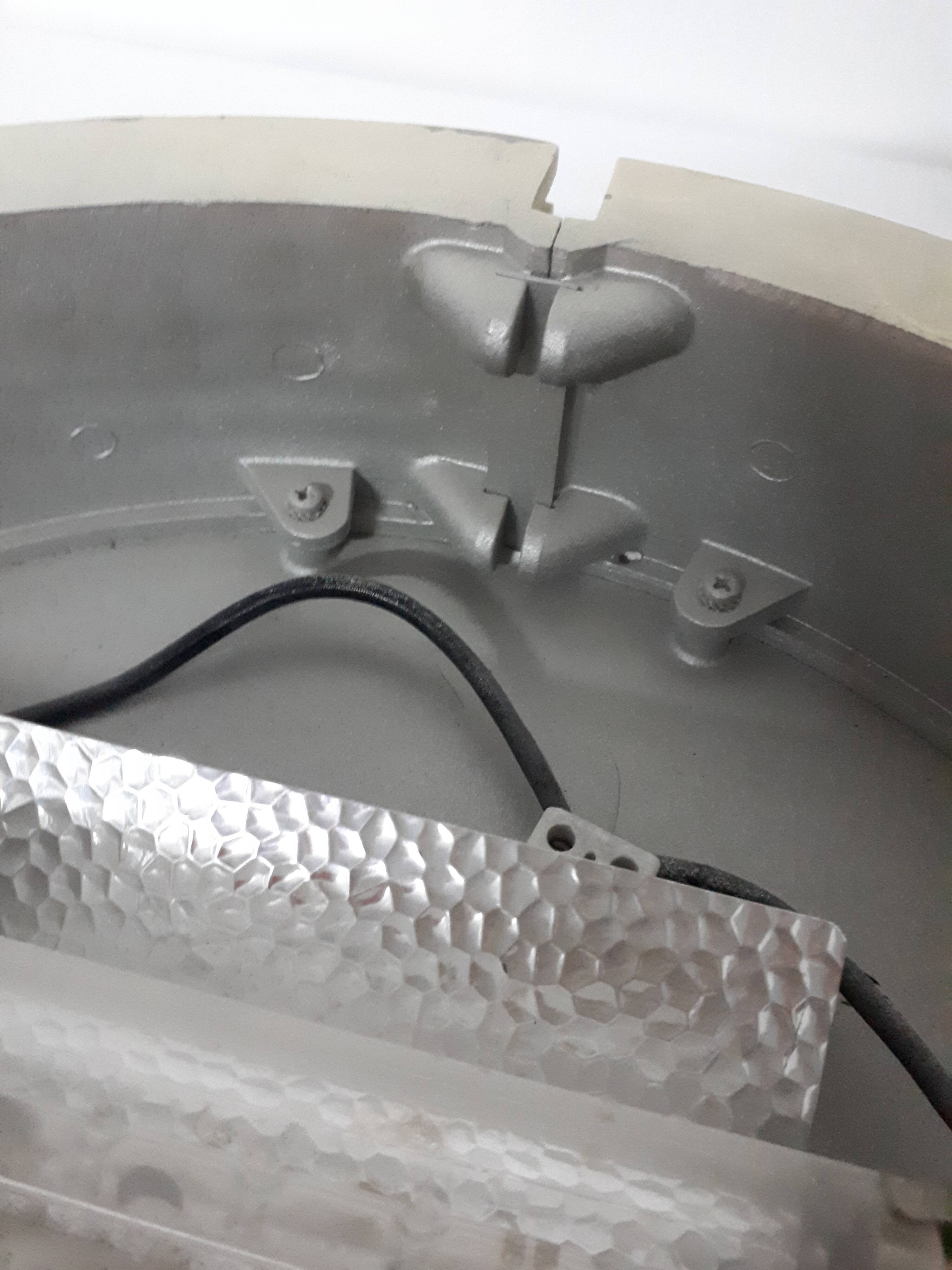 Light wall sconce 80