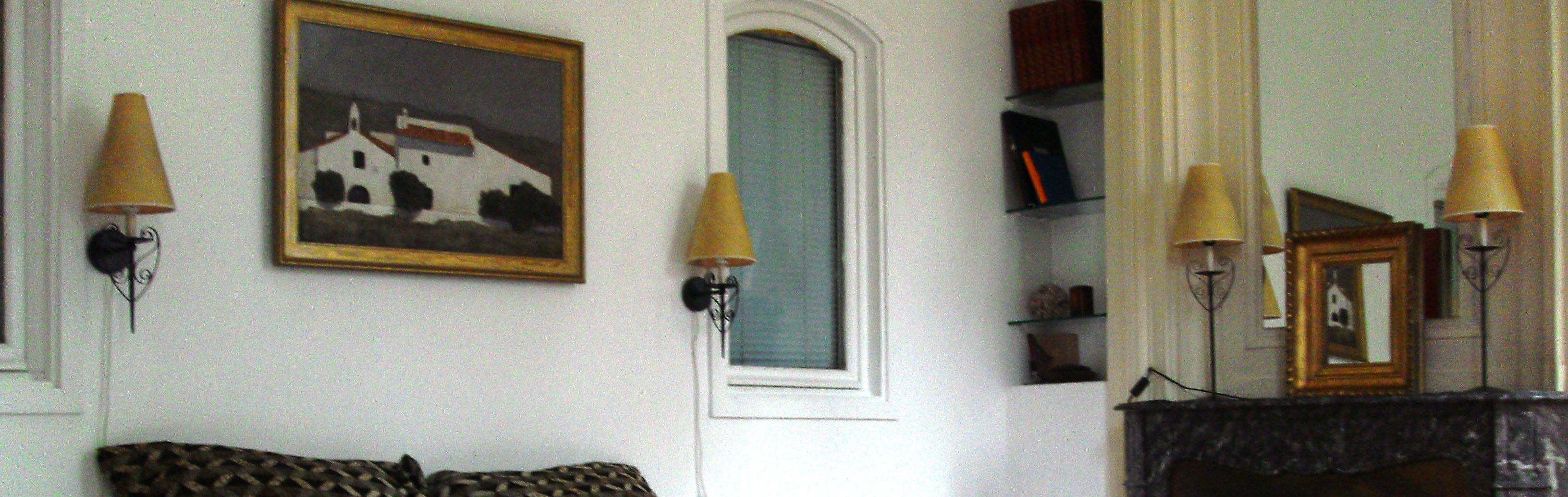 Pair of metal lamps with lampshade