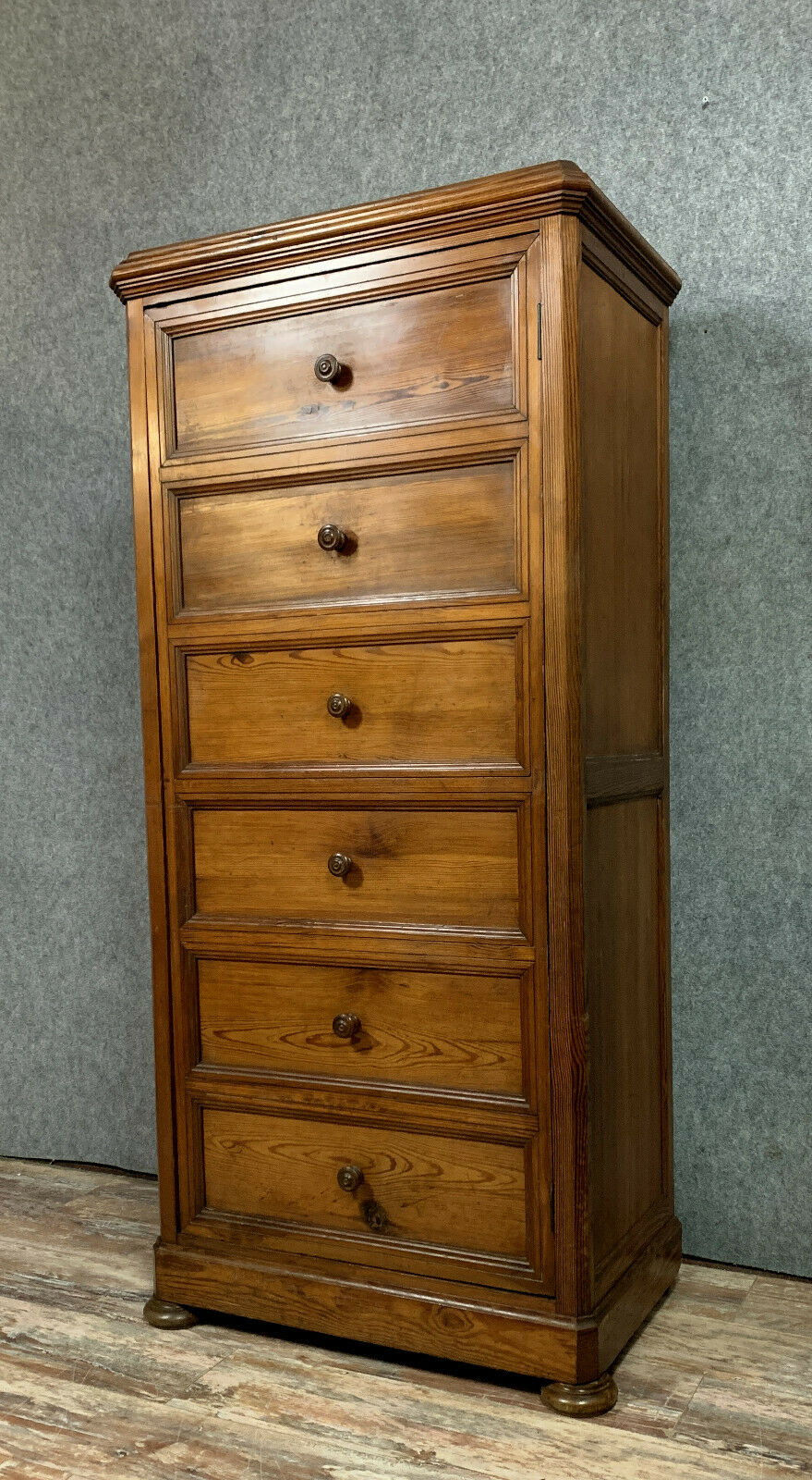 Furniture by trade Cabinet in false pretence of semainier in pine around 1850