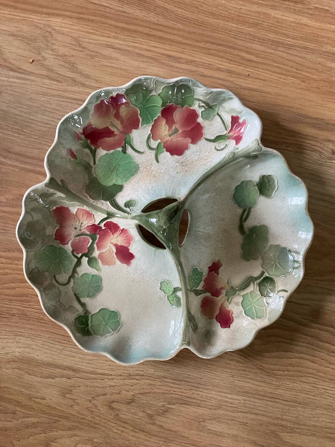 Dish and poppy flower vinegar