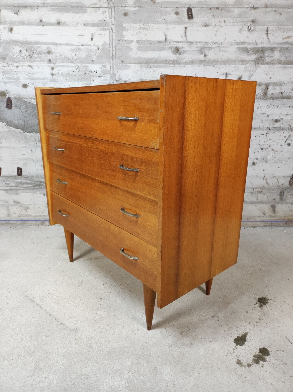 Vintage chest of drawers