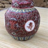 Porcelain pot of China