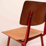 Chaise Marko Kwartet rouge, assise et dossier vintage teinte chêne