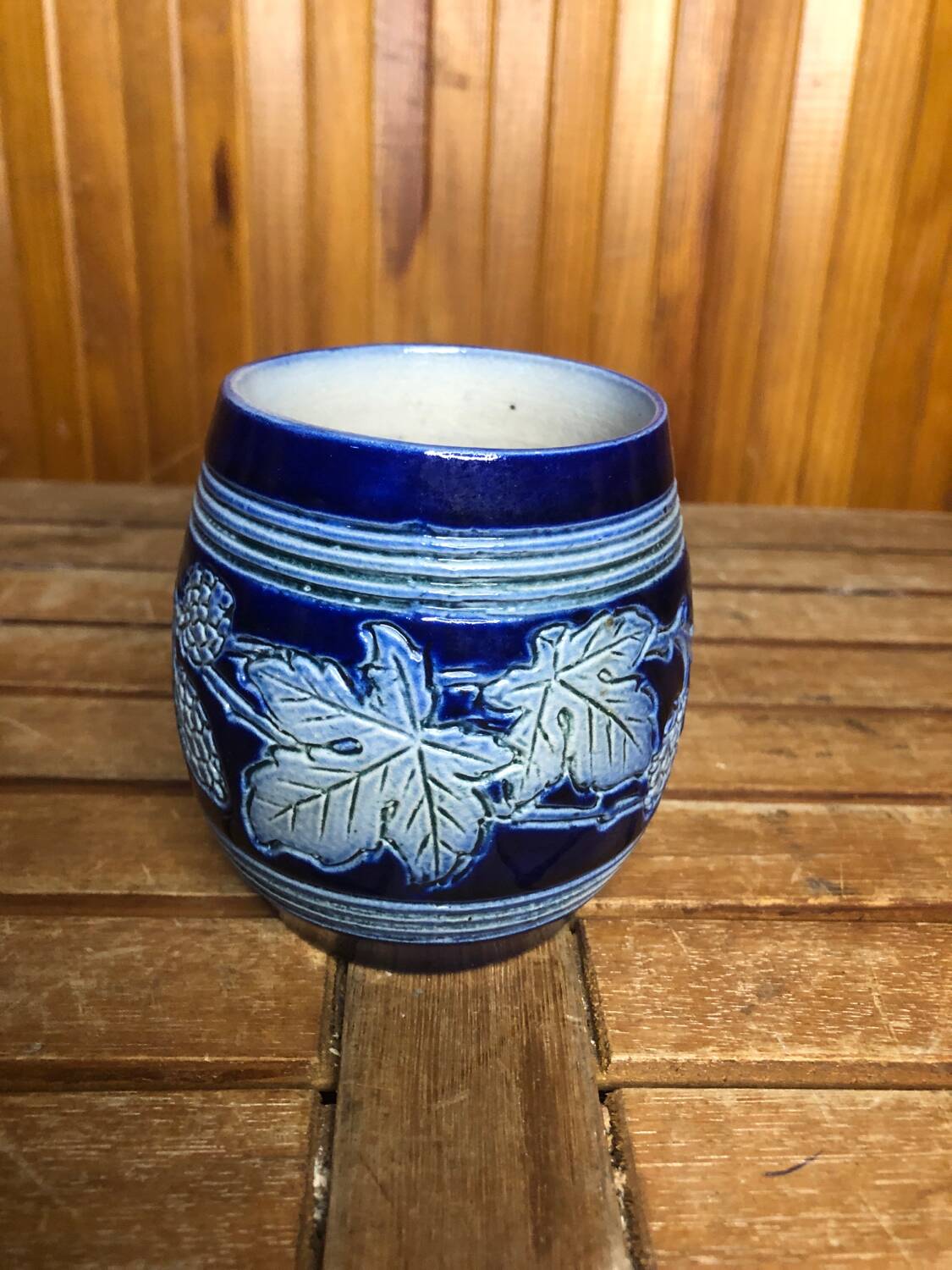 Old BETSCHDORF Tankard Gray Blue Stoneware Vintage Leaves Decor #A603